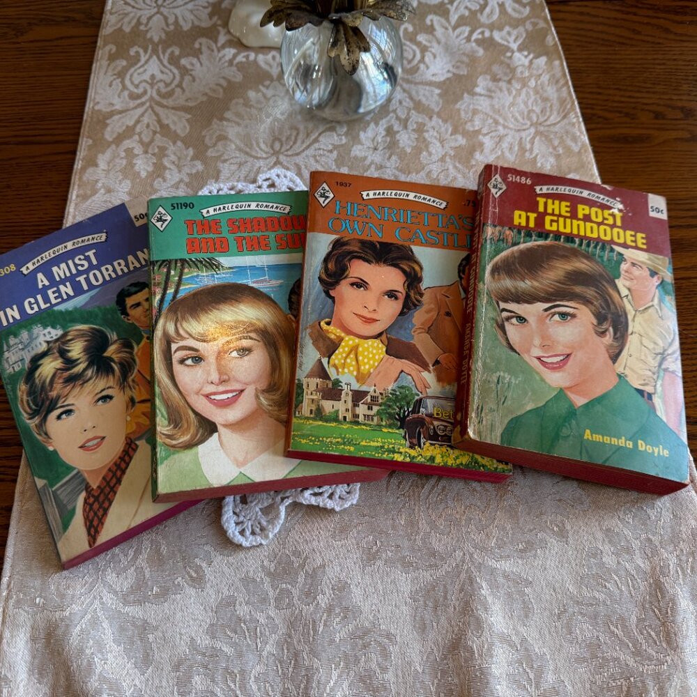 😎3/$20‼️1960-1970's Harlequin Romance Novels - Picture 3 of 14